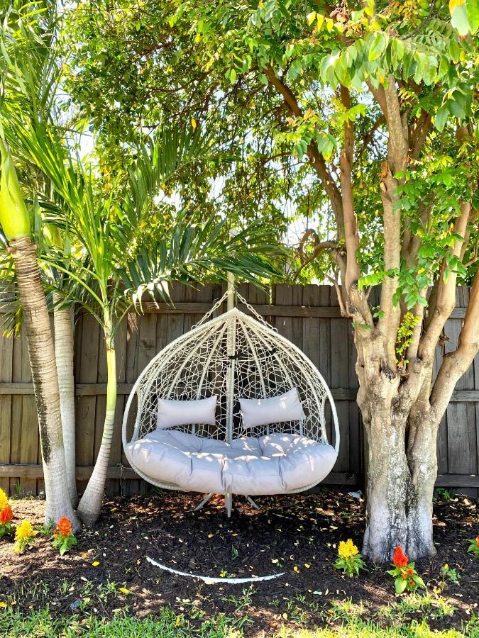 Private Heated Pool Oasis Pet-Friendly Retreat Short Or Long Stays Sleeps 2-8 Ppl Pompano Beach Eksteriør billede