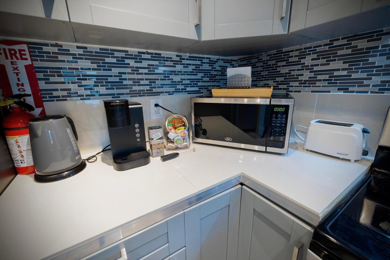 Private Heated Pool Oasis Pet-Friendly Retreat Short Or Long Stays Sleeps 2-8 Ppl Pompano Beach Eksteriør billede